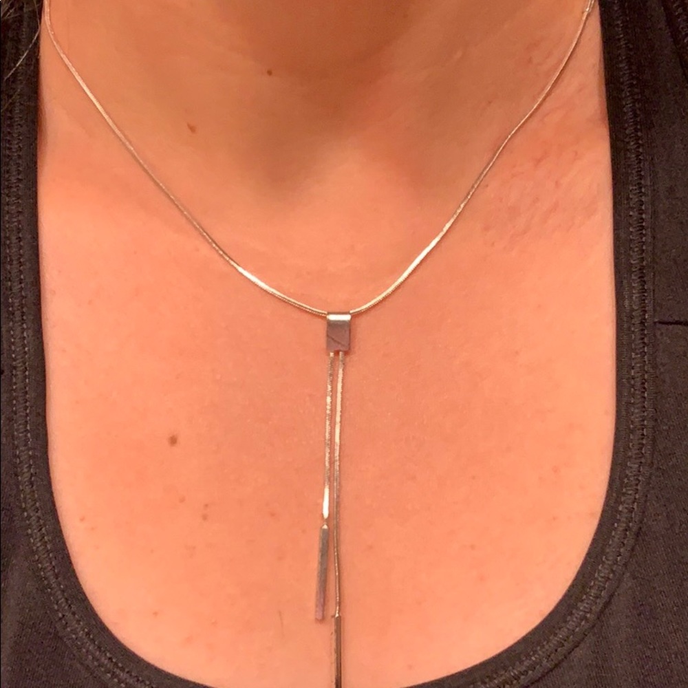 Dangle necklace
